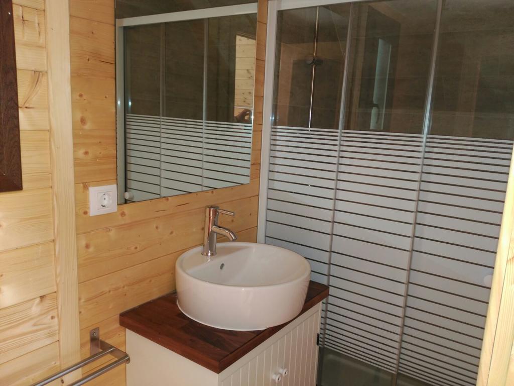 Camping 리아사 외부 사진