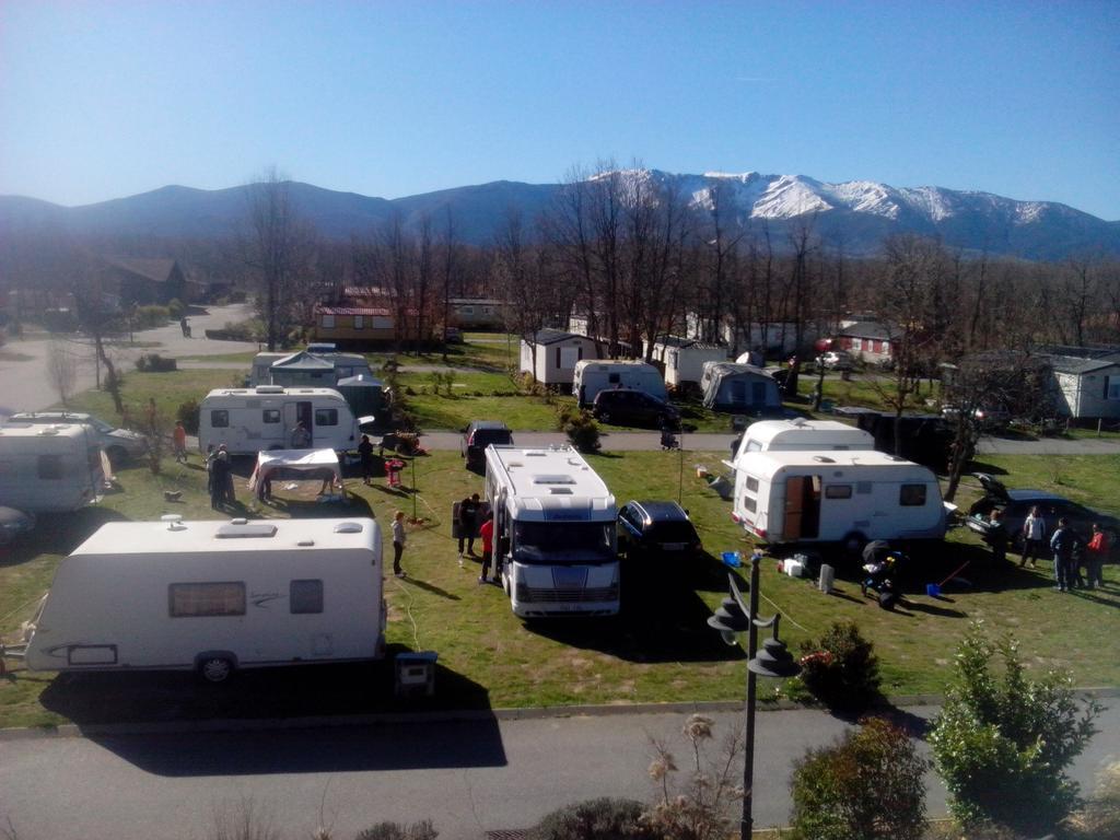 Camping 리아사 외부 사진